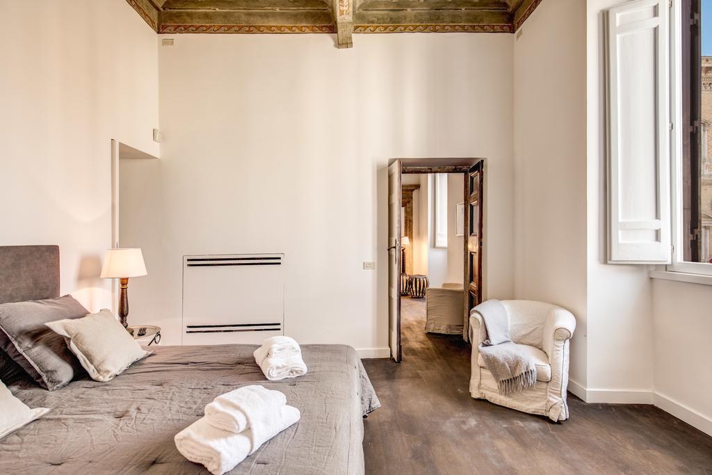 Piazza Farnese Exclusive View 2 Bedroom En Suite Rzym Zewnętrze zdjęcie